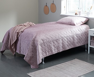 Bed throw ENGBLOMME in rose