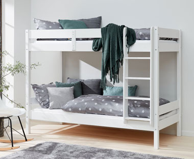 White pine wood bunk beds