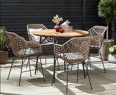 Polyrattan natural chair with artwood garden table