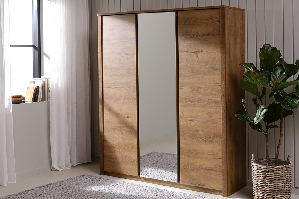 Wardrobes | Save minimum 20%