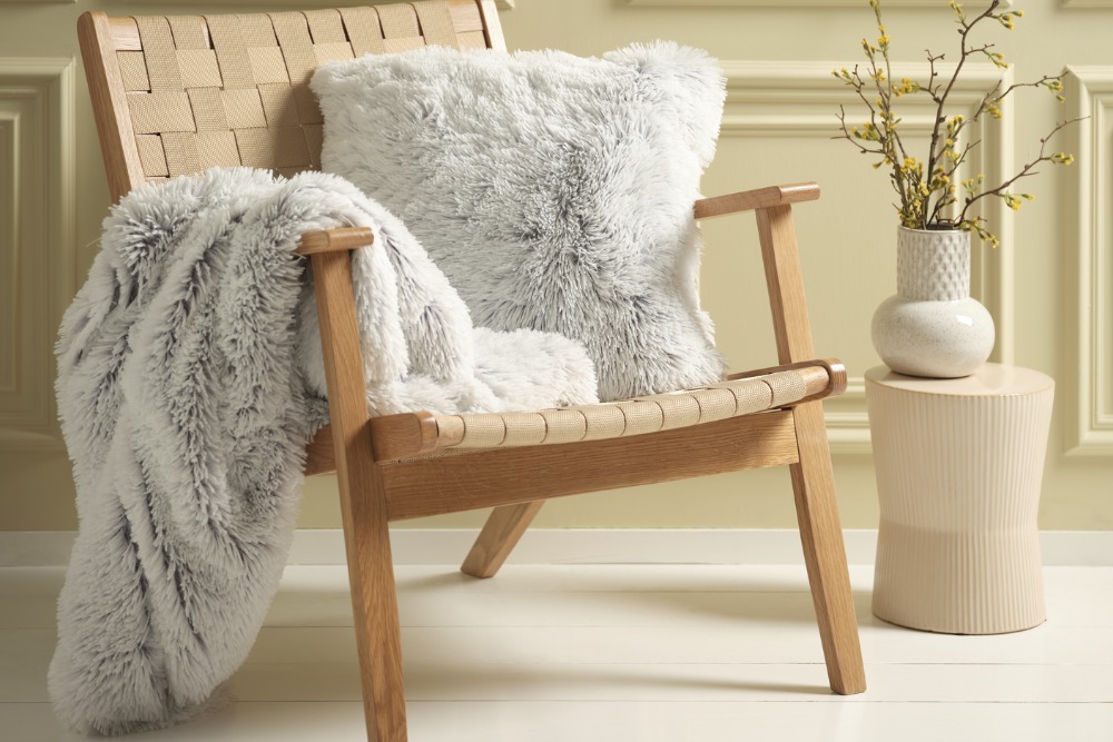 Cushions & Throws | Save up to 60%