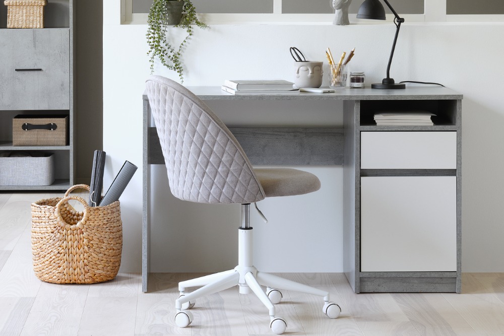 Desks | Save up to 50%