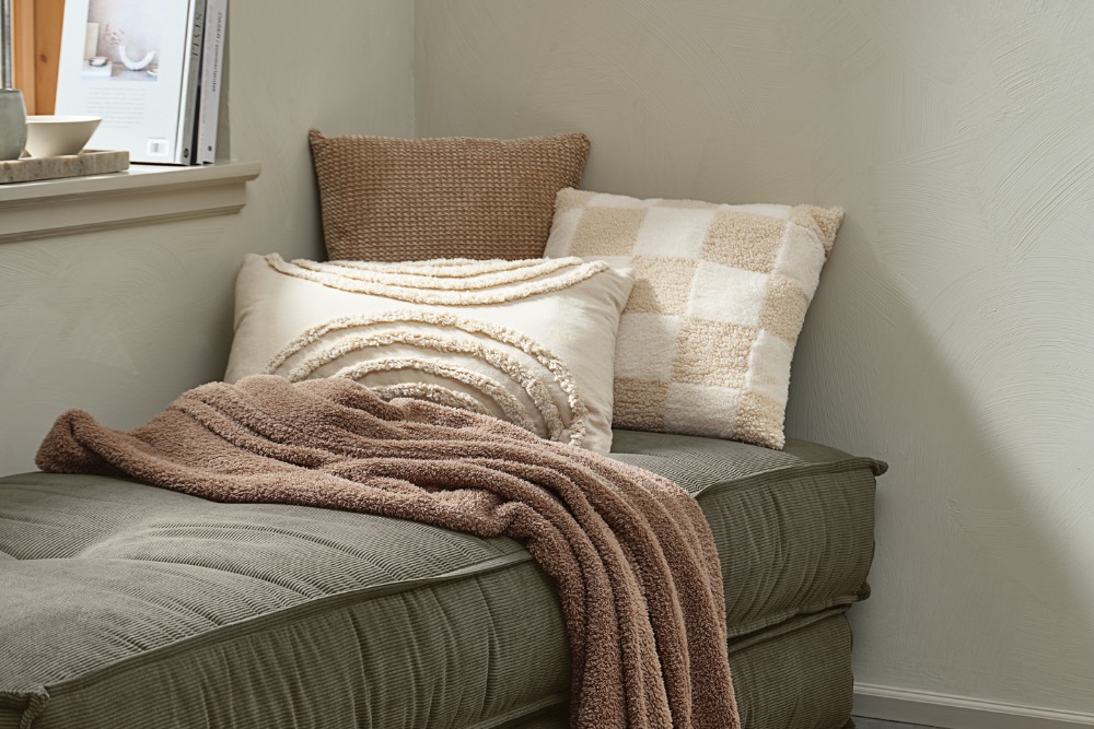 Cushions | Save up to 60%