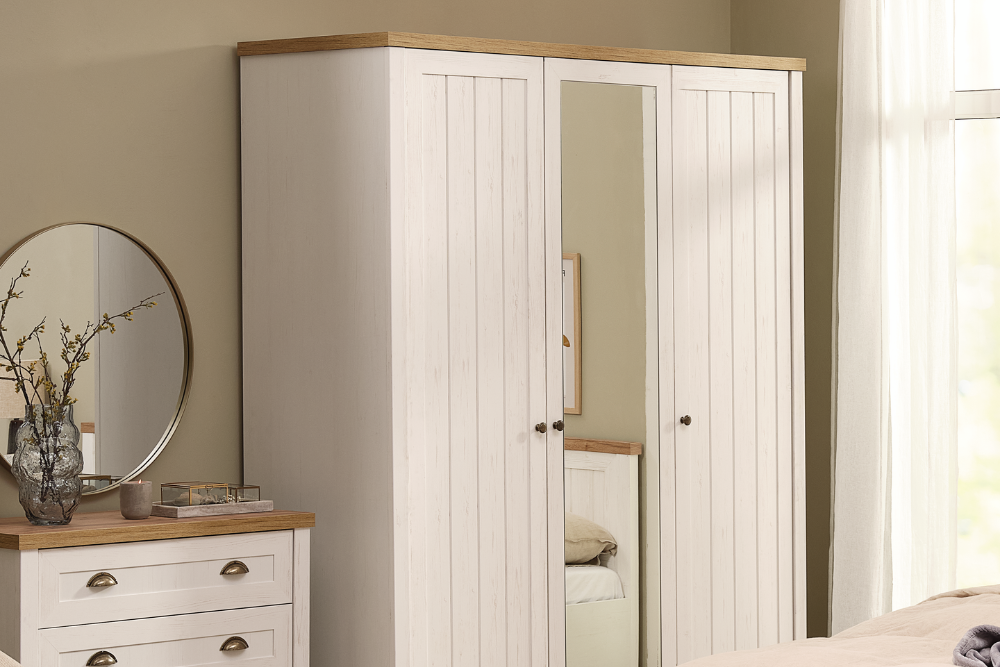 Wardrobes | Save minimum 20%