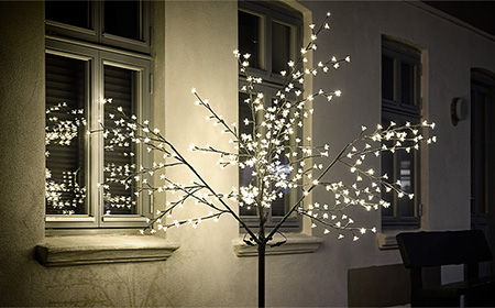 A guide to indoor and outdoor Christmas lights 