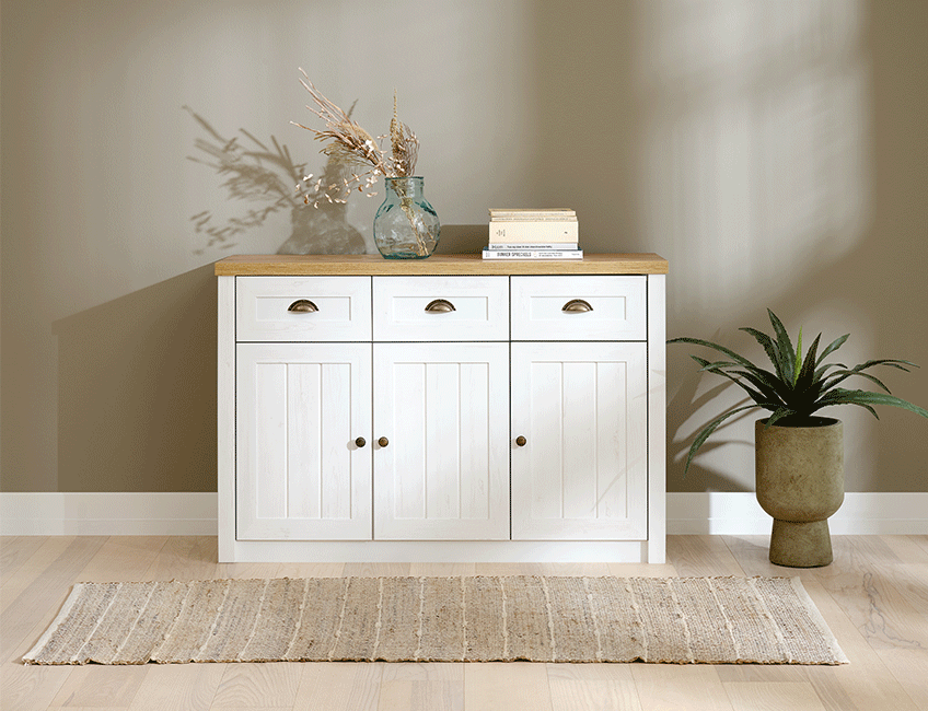 Sideboard with 3 drawers and 3 doors in white