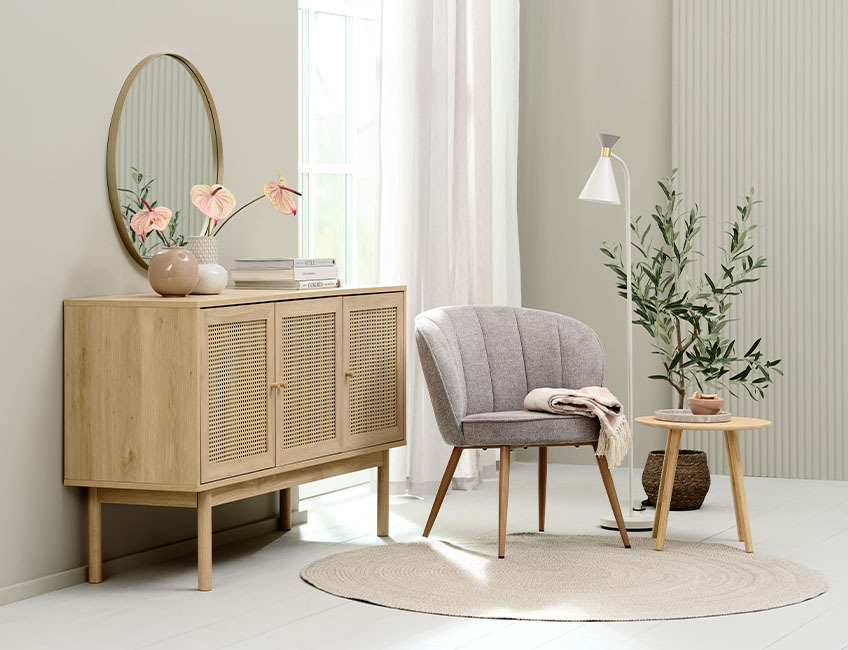 Cattan cane sideboard with 3 doors in oak colour