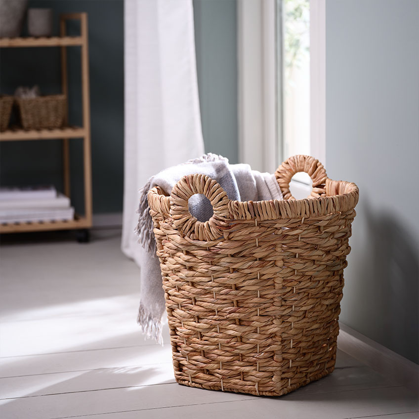 HEROLD woven basket made with water hyacinth Woven wicker basket made from water hyacinth with handles