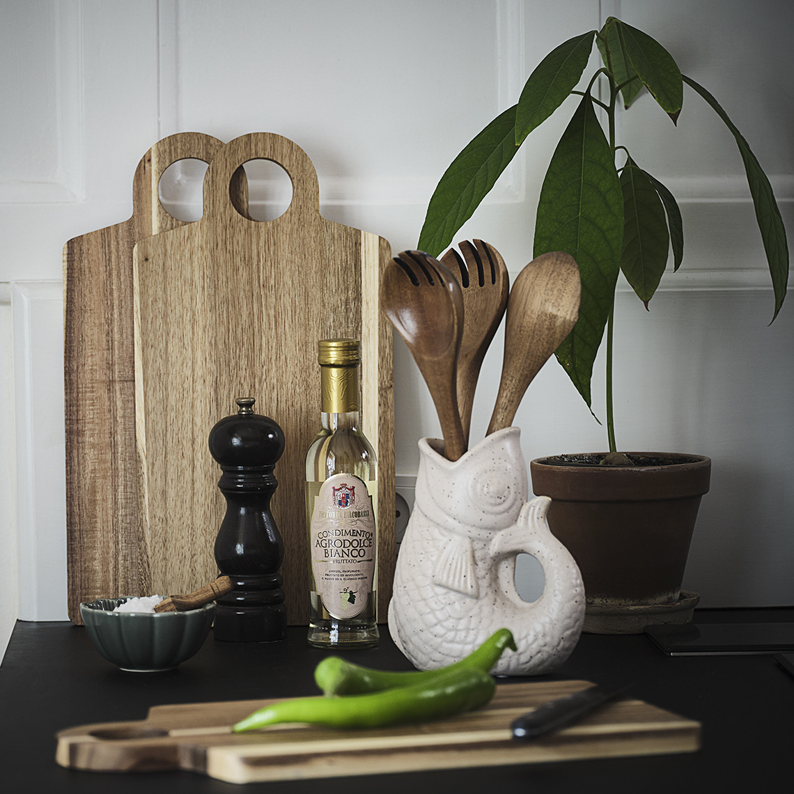 Fish vase, cutting boards and salad servers