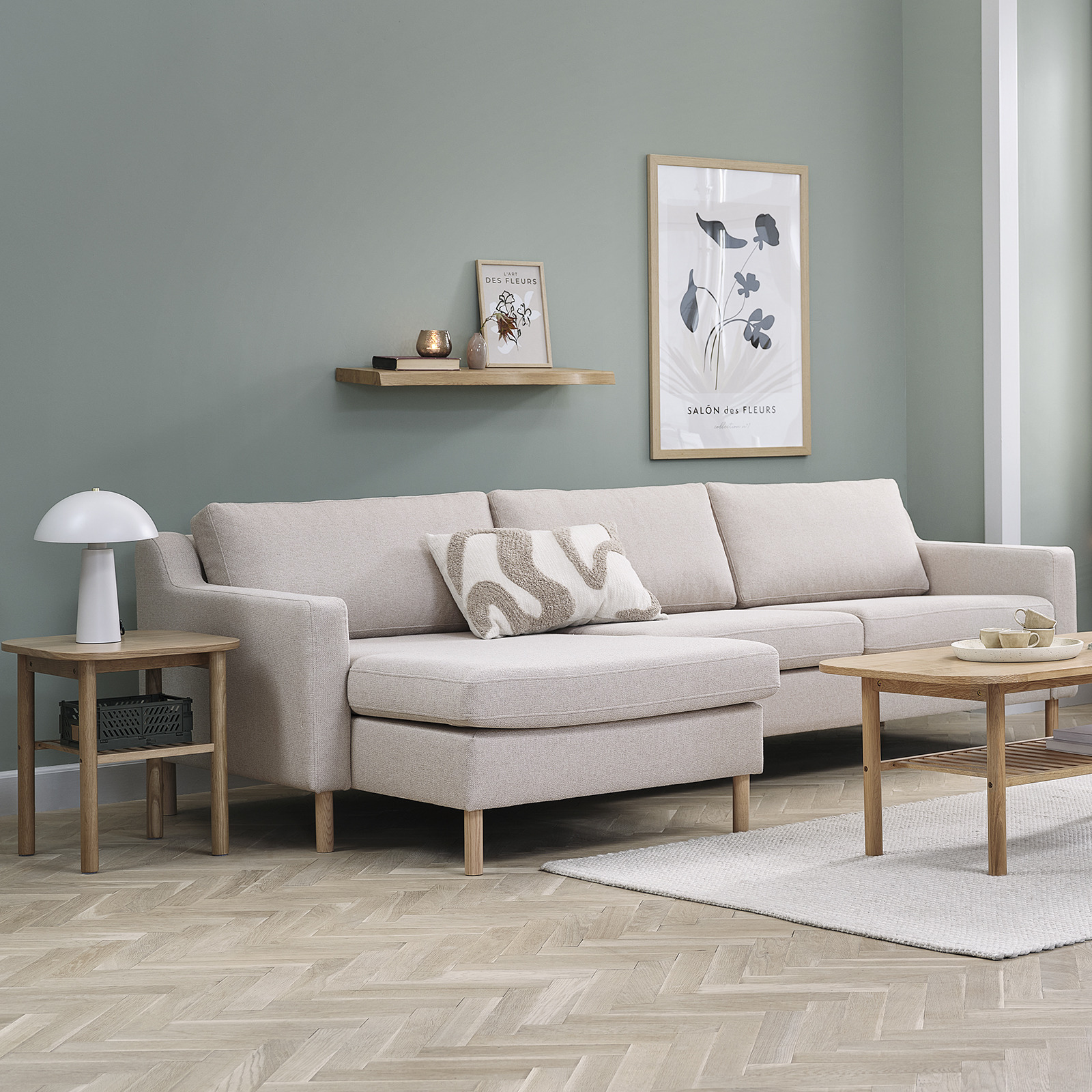 Chaise longue sofa in living room