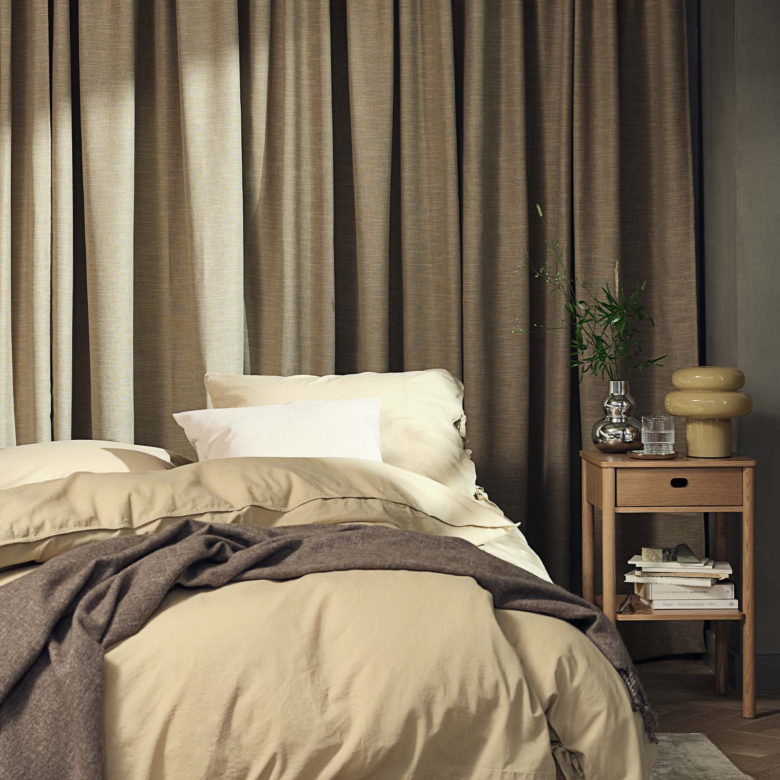 ASKROVA curtain in pale khaki Bedroom with large heavy curtain in khaki colour
