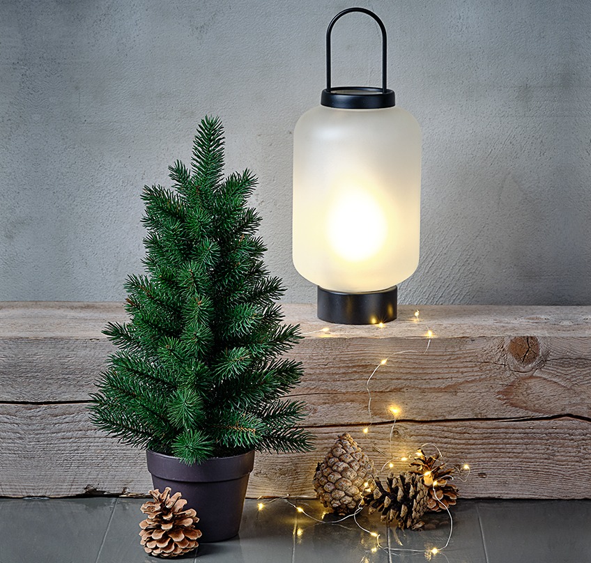 MUNINN artificial Christmas tree, ALUNIT lantern in frosted glass and DIOPSID light string Artificial Christmas tree, glass lantern with frosted look and a light string wrapped over a log