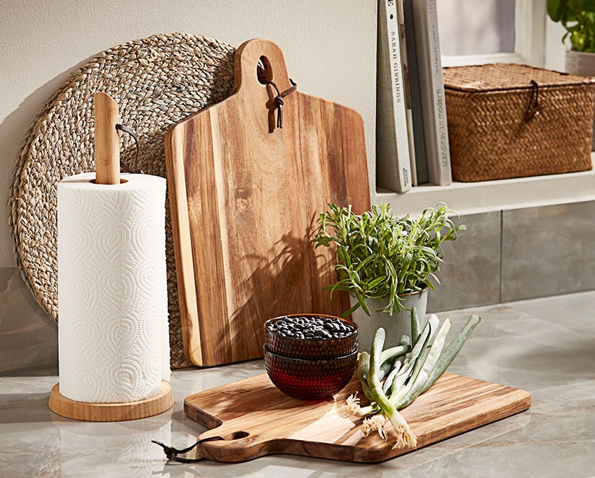 Kitchen accessories in wood add a natural expression to your kitchen