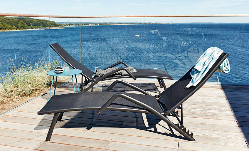 Sun lounger as patio and balcony furniture